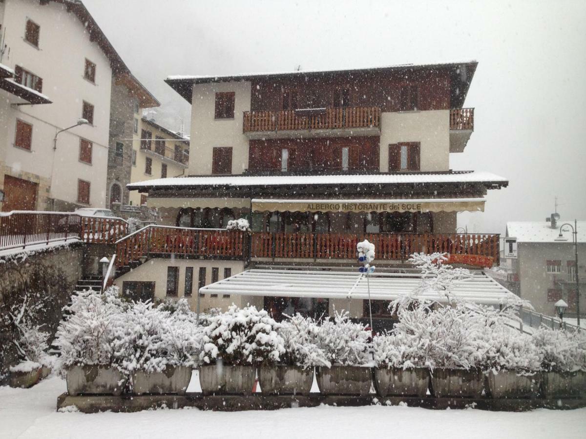 Albergo Ristorante Sole Mezzoldo Exterior photo